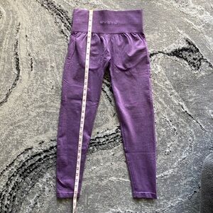 NVGTN Purple High-Waist Seamless Leggings